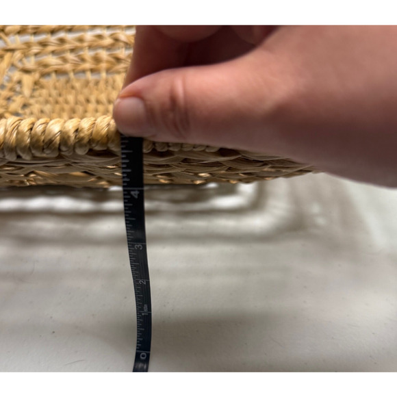 Square Woven Wicker Tray Basket Decor BOHO Weave 18"x18"x5" Holder Table Tray - Picture 5 of 6